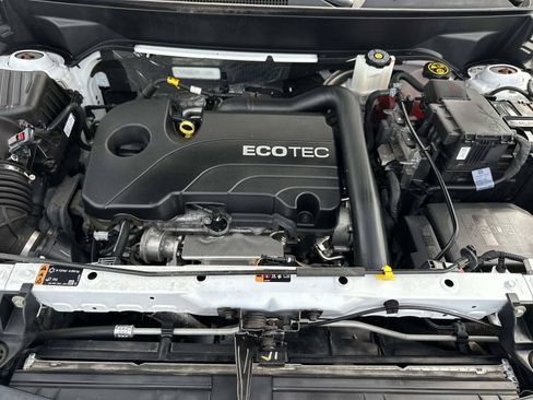 Certified 2022 Chevrolet Equinox Premier AWD/4WD image 10