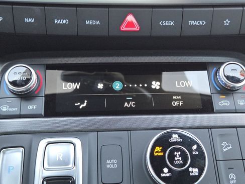 Used 2025 Hyundai Palisade Calligraphy AWD/4WD image 35