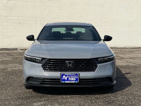 Used 2024 Honda Accord Sport image 8