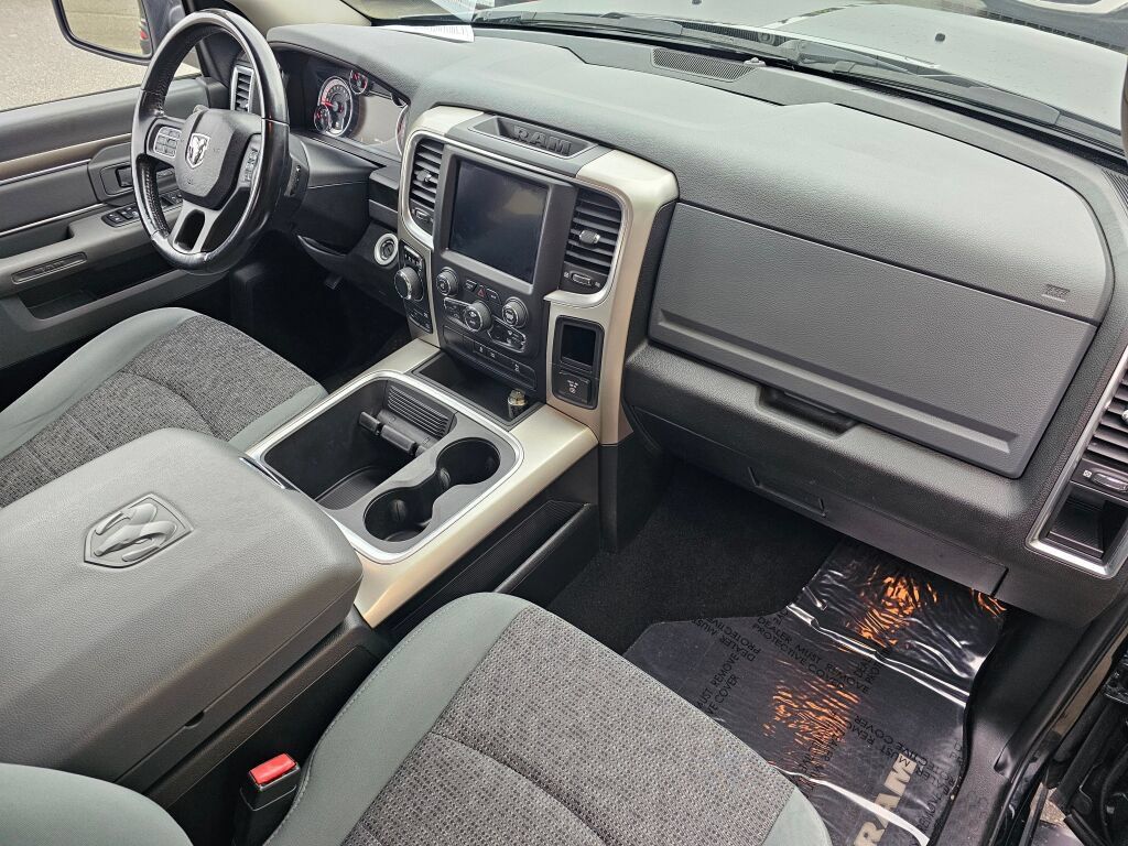 Used 2019 RAM 1500 Warlock AWD/4WD image 10