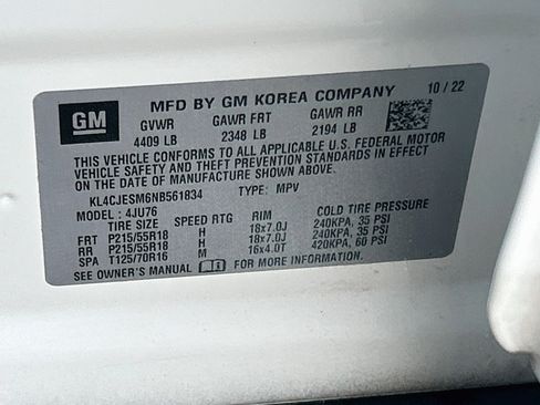 Used 2022 Buick Encore Preferred w/ Safety Package AWD/4WD image 30