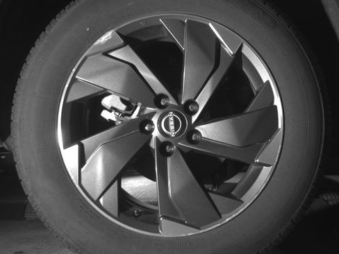 Used 2025 Nissan Rogue SV image 15