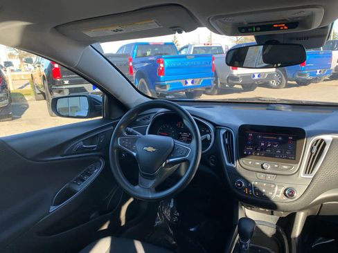 Certified 2023 Chevrolet Malibu LT image 36