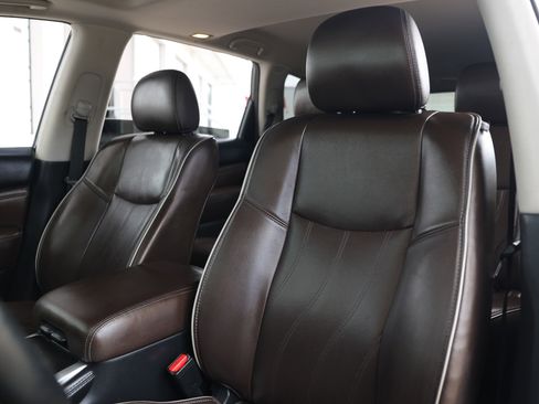 Used 2019 INFINITI QX60 Luxe w/ Essential Package FWD image 10
