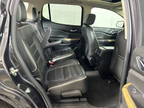 Used 2018 GMC Acadia Denali w/ Technology Package image 28