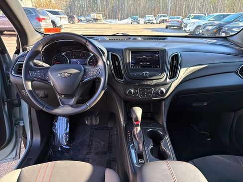 Used 2022 Chevrolet Equinox RS image 20