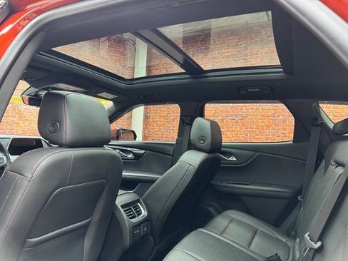 Used 2021 Chevrolet Blazer RS w/ Enhanced Convenience Package image 24