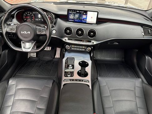 Certified 2023 Kia Stinger GT2 image 13