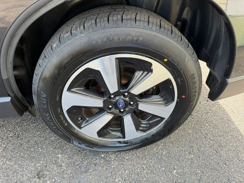 Used 2018 Subaru Forester 2.5i Premium image 65