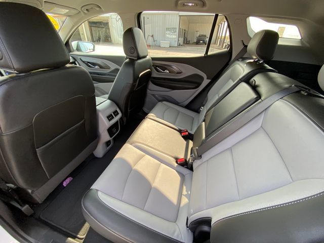 Used 2024 GMC Terrain SLT FWD image 14