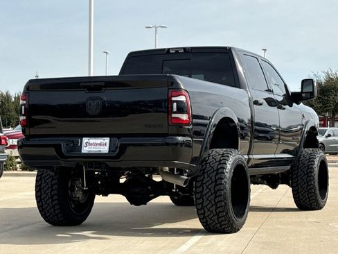 Used 2024 RAM 2500 Limited image 9