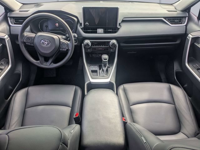 Used 2025 Toyota RAV4 XLE w/ Convenience Package FWD image 16
