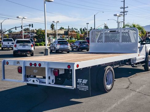 New 2026 Ford F550 4x4 Regular Cab Super Duty image 4