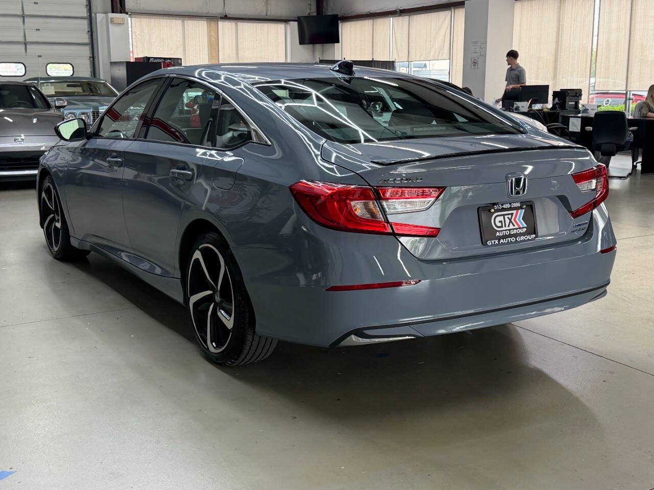 Used 2022 Honda Accord Sport image 4