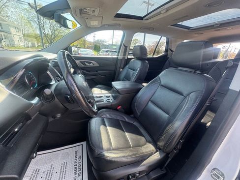 Used 2019 Chevrolet Traverse Premier w/ Redline Edition AWD/4WD image 35