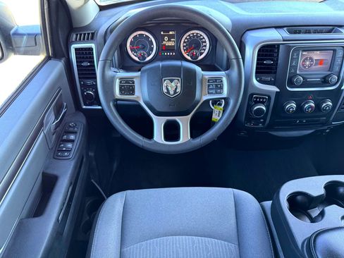 Used 2024 RAM 1500 Classic SLT image 17