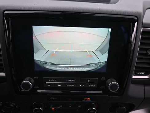 Used 2023 Nissan Frontier SV image 22