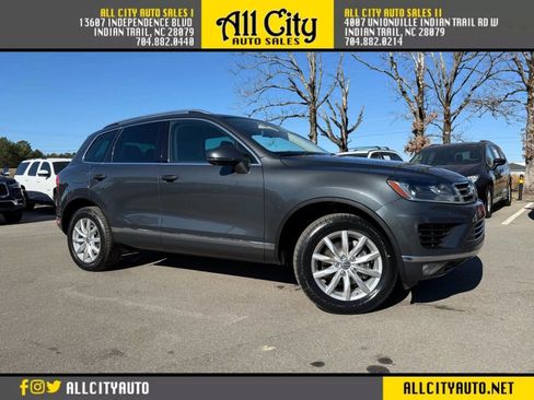 Used 2016 Volkswagen Touareg Sport image 1