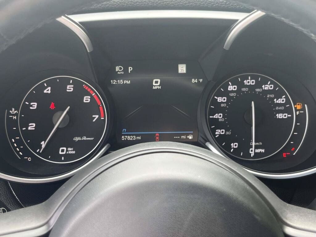 Used 2022 Alfa Romeo Giulia Ti w/ Active Assist Plus Package AWD/4WD image 3
