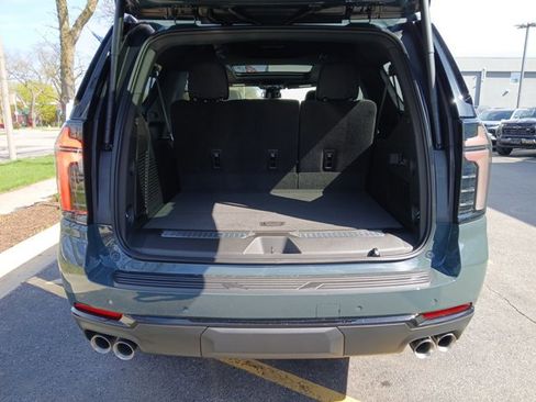 New 2026 Chevrolet Suburban Z71 AWD/4WD image 26