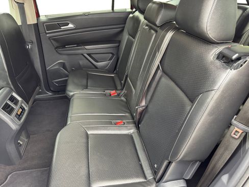 Used 2019 Volkswagen Atlas SE image 13