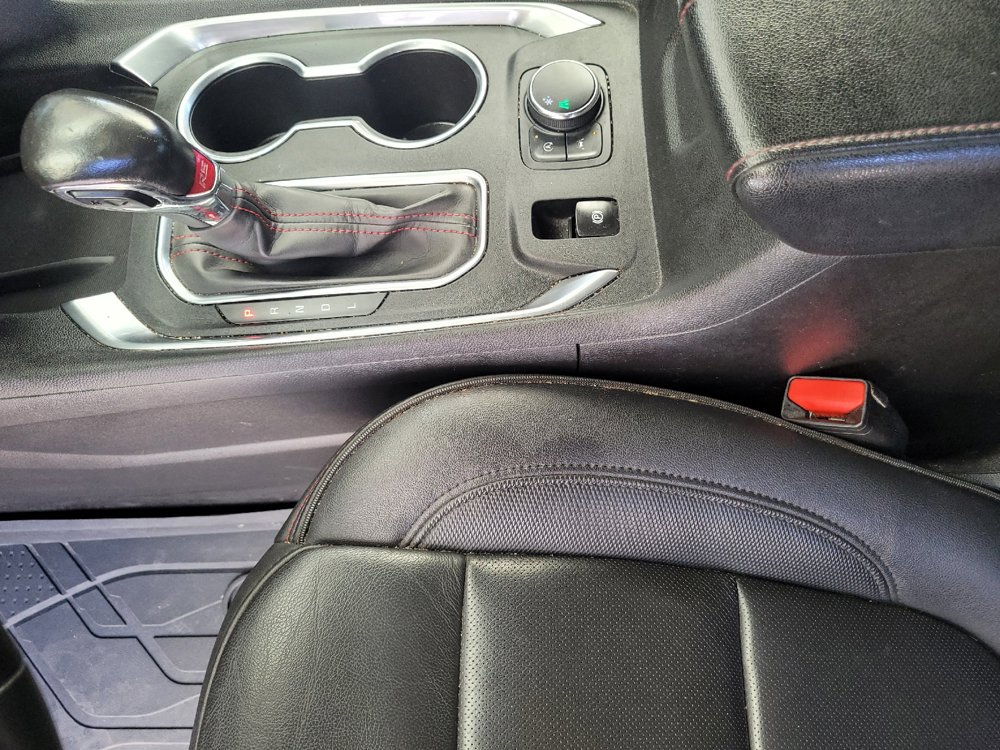 Used 2022 Chevrolet Traverse RS FWD image 26