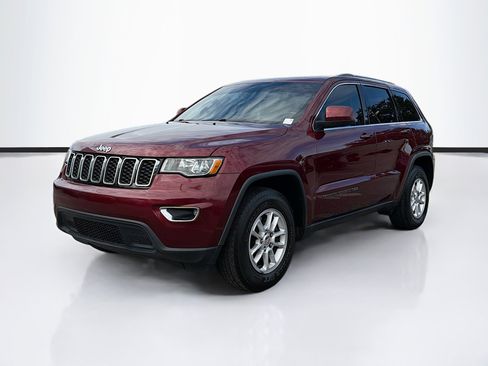 Used 2020 Jeep Grand Cherokee Laredo image 6