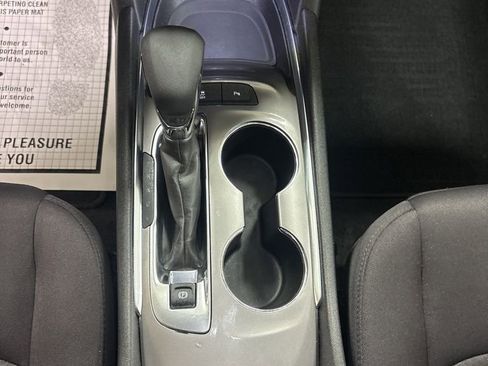 Used 2024 Chevrolet Malibu LT FWD image 13