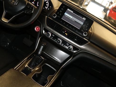Used 2019 Honda Accord LX image 23