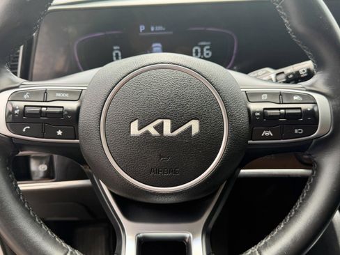 Used 2023 Kia Sportage EX FWD image 24