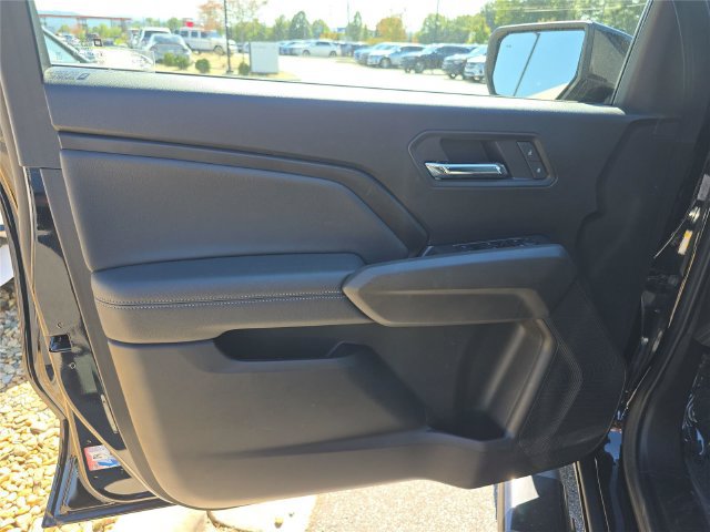Used 2025 GMC Canyon Elevation w/ Convenience Package RWD image 18