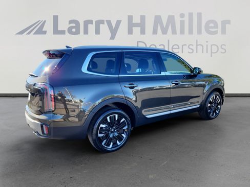 Used 2023 Kia Telluride SX image 5