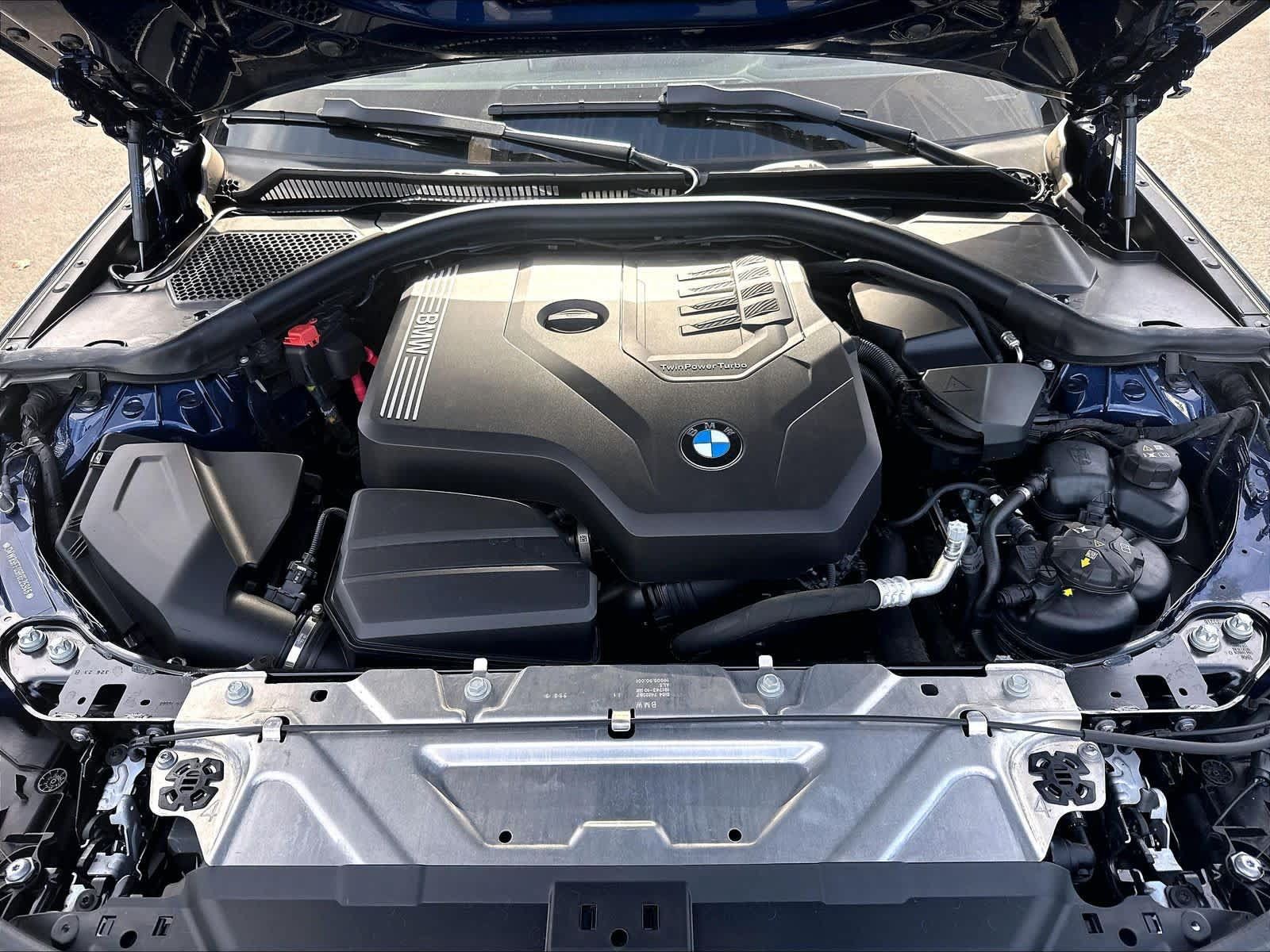Used 2024 BMW 330i xDrive Sedan AWD/4WD image 33