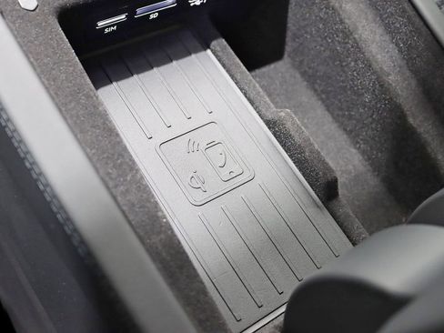 Used 2021 Lamborghini Urus image 29