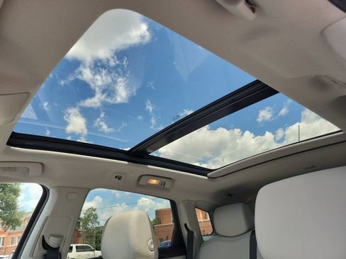 Used 2015 Cadillac SRX Luxury w/ Driver Awareness Package FWD image 25