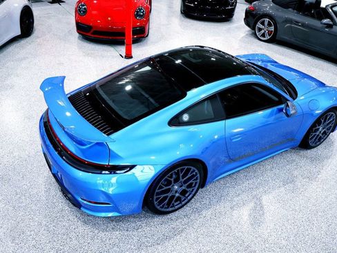 Used 2026 Porsche 911 Carrera T image 6