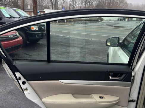 Used 2013 Subaru Legacy 2.5i image 21