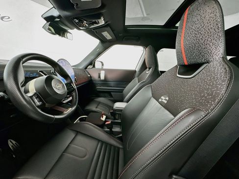 Used 2025 MINI Cooper Countryman John Cooper Works w/ Comfort Package Max AWD/4WD image 19