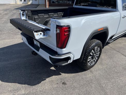 New 2026 GMC Sierra 2500 Denali Ultimate AWD/4WD image 54