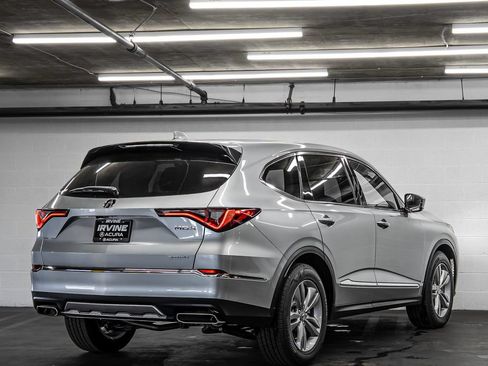New 2026 Acura MDX SH-AWD image 5