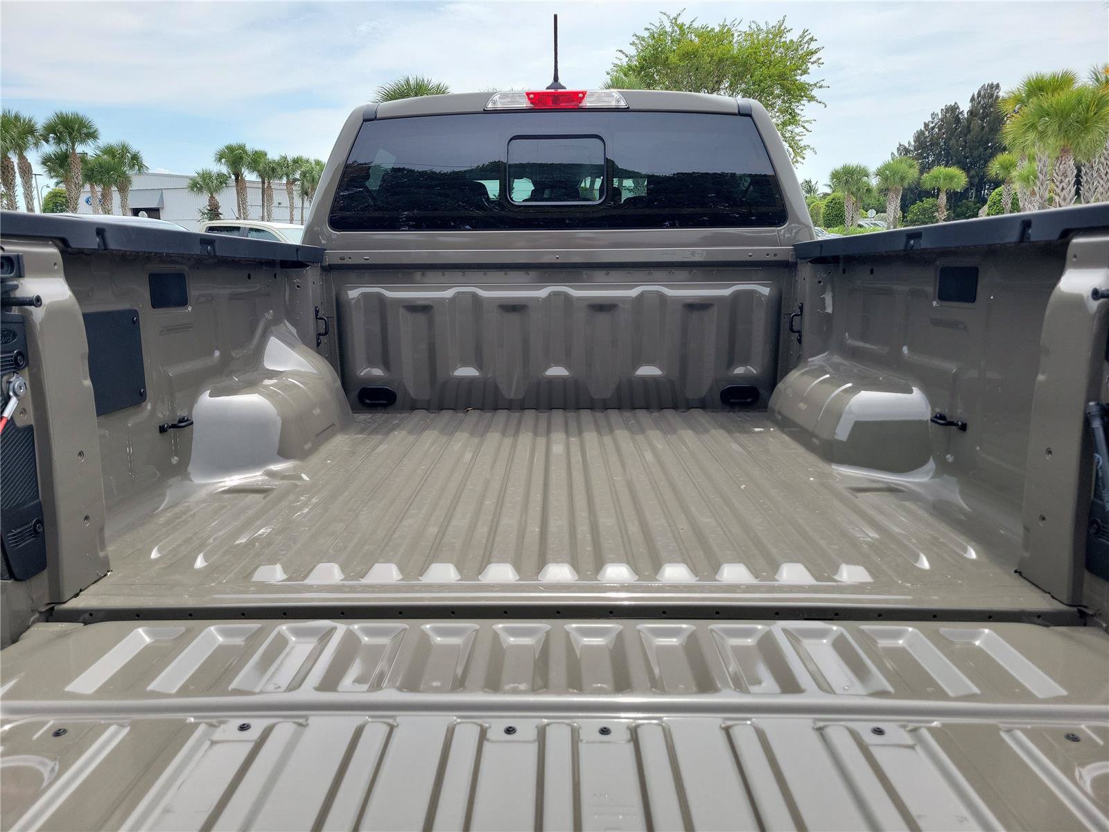 New 2026 Ford Ranger XLT w/ Equipment Group 301A High RWD image 9