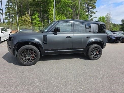 Used 2023 Land Rover Defender 110 X image 14