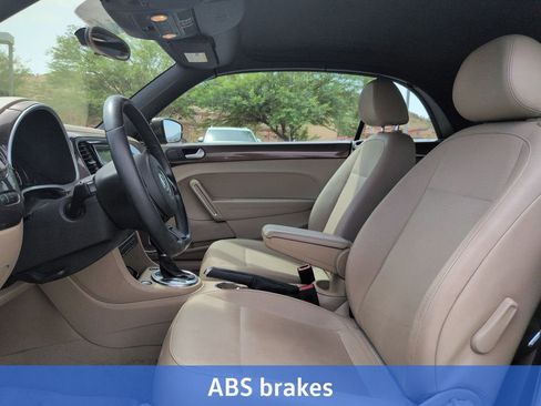 Used 2015 Volkswagen Beetle 1.8T image 7