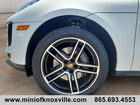 Used 2021 Porsche Macan S AWD/4WD image 9