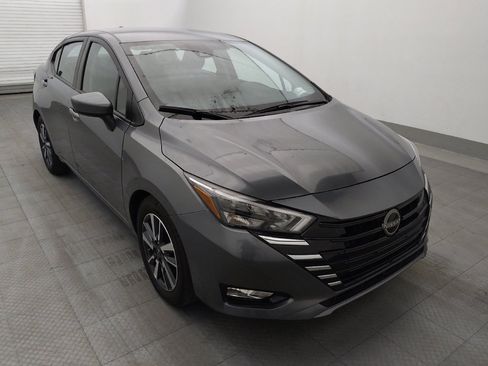 Used 2025 Nissan Versa SV FWD image 13