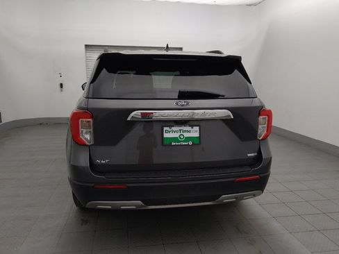 Used 2020 Ford Explorer XLT w/ Equipment Group 202A AWD/4WD image 6
