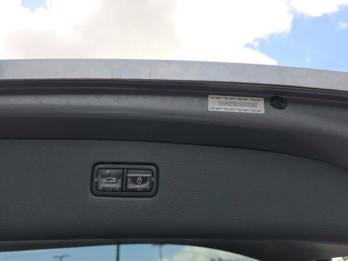 New 2025 Genesis GV80 2.5T Select image 29