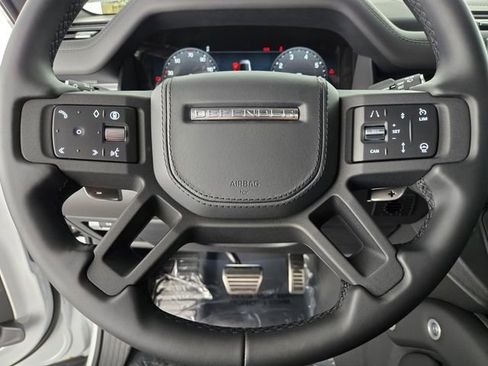 New 2025 Land Rover Defender 130 V8 AWD/4WD image 22