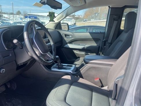 Used 2021 Chevrolet Colorado LT image 4