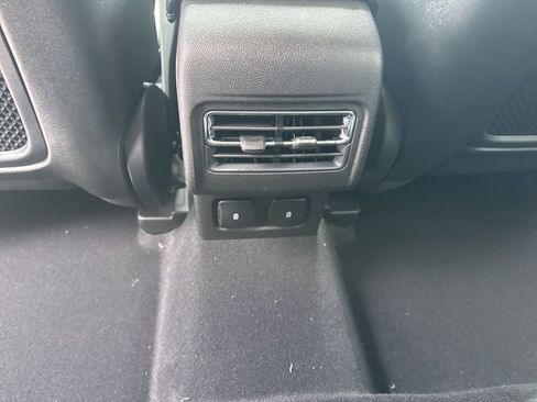 New 2026 Lincoln Corsair Premiere image 19